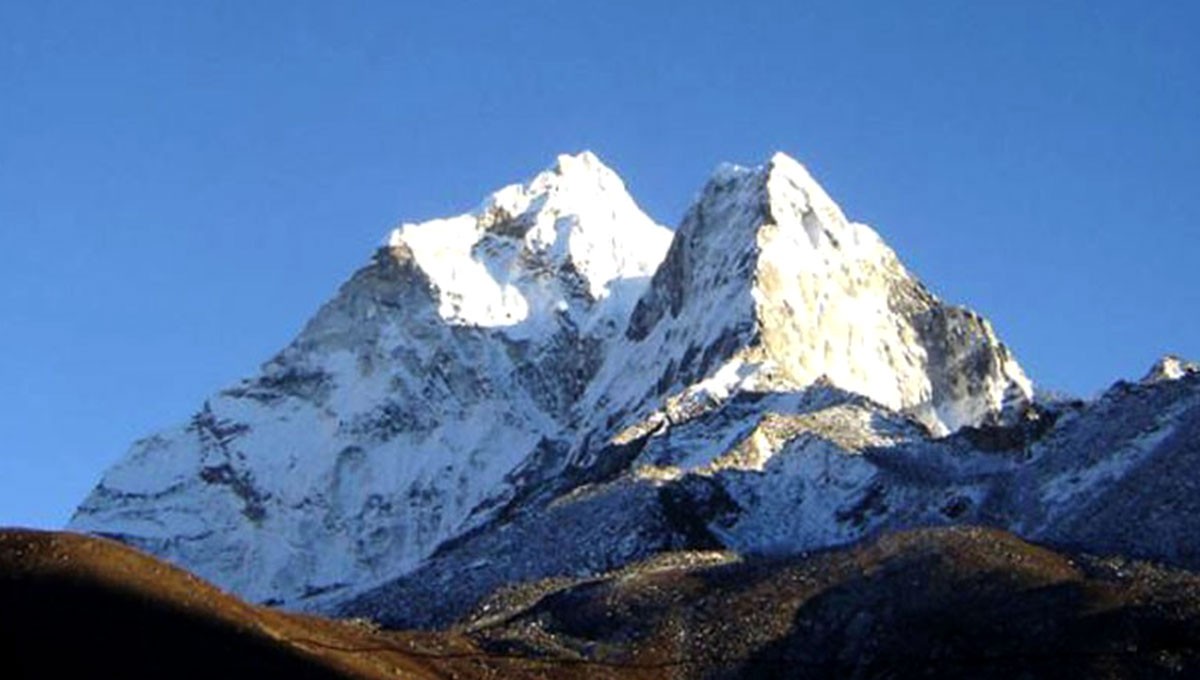 Image For Ama Dablam Expedition