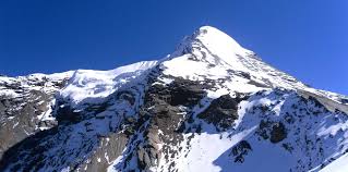 Pisang Peak Climbing